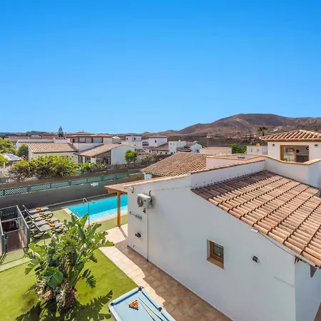 Sherry By * كوراليهو